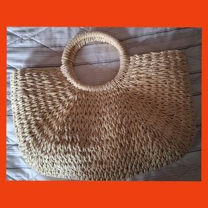 Elegant Tan Woven Handbag